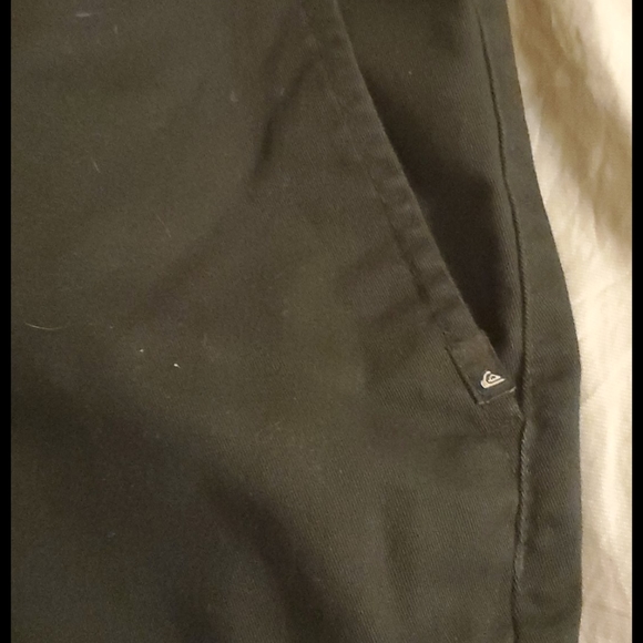 Mens Quicksilver shorts - Picture 3 of 4